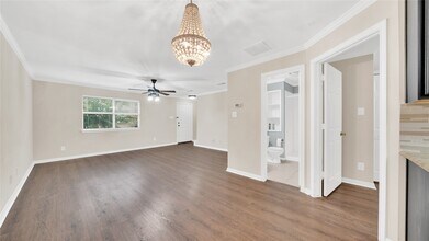 11905 Algonquin Dr in Houston, TX - Building Photo - Building Photo