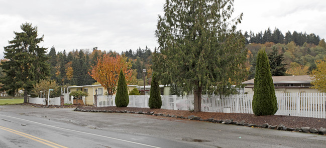 Cherrywood Manor in Edgewood, WA - Foto de edificio - Building Photo