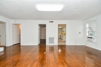 4416 Mt Vernon St in Houston, TX - Building Photo - Building Photo