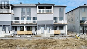 722 Lillian Freiman Private in Ottawa, ON - Building Photo
