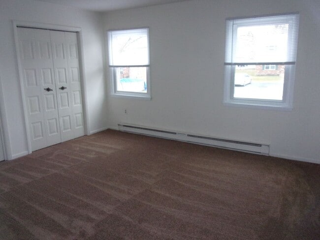 429 Duke St in Enola, PA - Building Photo - Building Photo