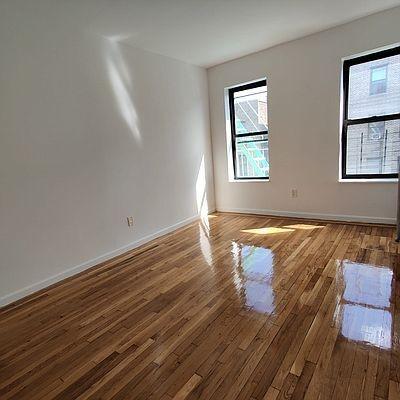 1441 Overing St in Bronx, NY - Foto de edificio - Building Photo
