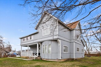 4708 N Napa St in Spokane, WA - Foto de edificio - Building Photo