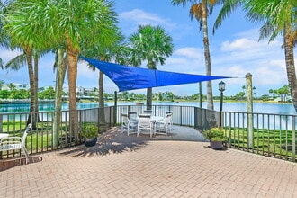 221 NE Plantation Rd in Jensen Beach, FL - Building Photo - Building Photo