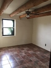 2815 Rio Vista Ct SW in Albuquerque, NM - Building Photo - Building Photo