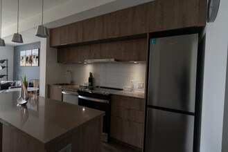 35 Greenfield Ave in Toronto, ON - Building Photo - Building Photo