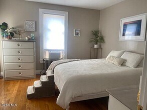 90 Catherine St in Saratoga Springs, NY - Building Photo - Building Photo