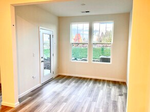 604 Switchgrass Wy in Bolingbrook, IL - Building Photo - Building Photo