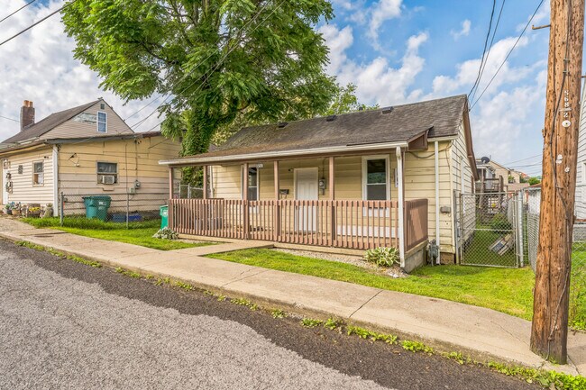 1509 Franklin Ave in Clarksburg, WV - Building Photo - Building Photo
