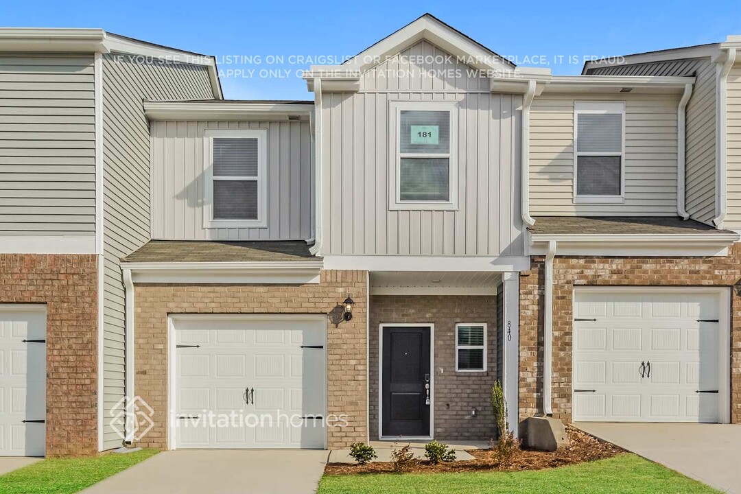 840 Holiday Pk Ln in Knightdale, NC - Building Photo