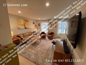 17 Sapphire Ln in Nashua, NH - Building Photo - Building Photo