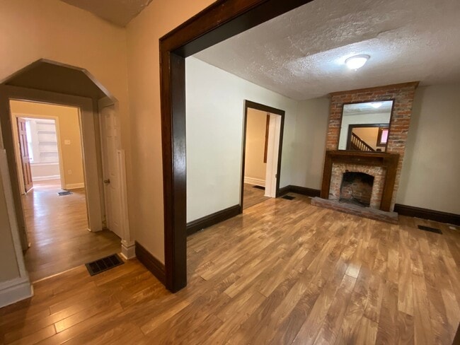 321 E 20th Ave in Columbus, OH - Building Photo - Building Photo