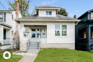 247 Cecil Ave in Louisville, KY - Building Photo