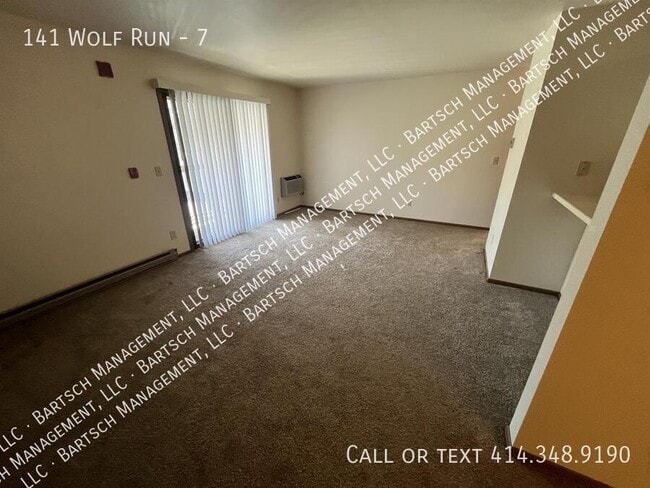 141 Wolf Run in Mukwonago, WI - Building Photo - Building Photo