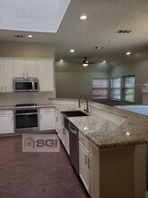 8513 Viridian Ln in Fort Worth, TX - Building Photo - Building Photo
