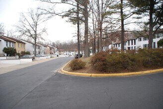 2925 Espana Ct in Fairfax, VA - Building Photo - Building Photo