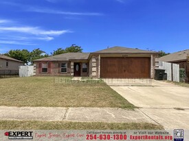 2409 Gallop Dr in Killeen, TX - Building Photo