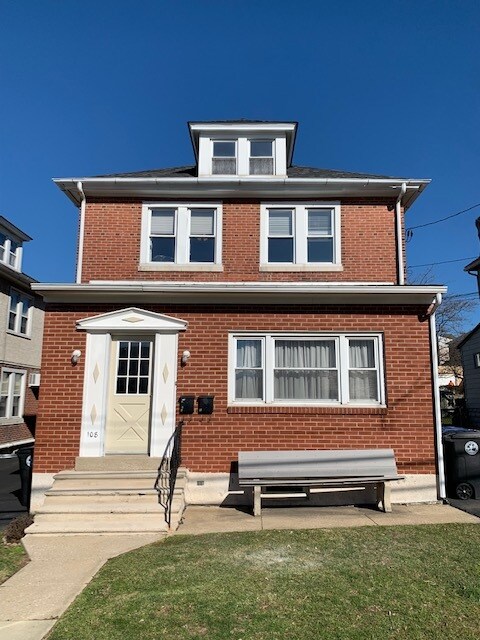 property at 108 W 6th Ave