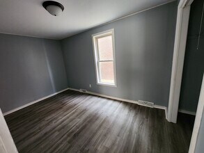 213 E 28th St-Unit -213 E 28th Street in Erie, PA - Building Photo - Building Photo