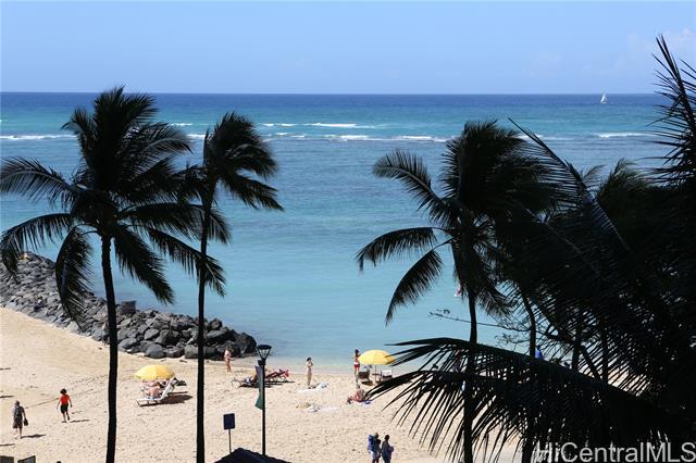 2161 Kalia Rd in Honolulu, HI - Building Photo - Building Photo