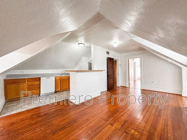 3708 Baltimore Ave in Kansas City, MO - Building Photo - Building Photo