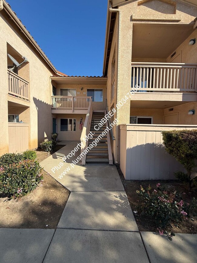 321 Inger Dr in Santa Maria, CA - Building Photo - Building Photo