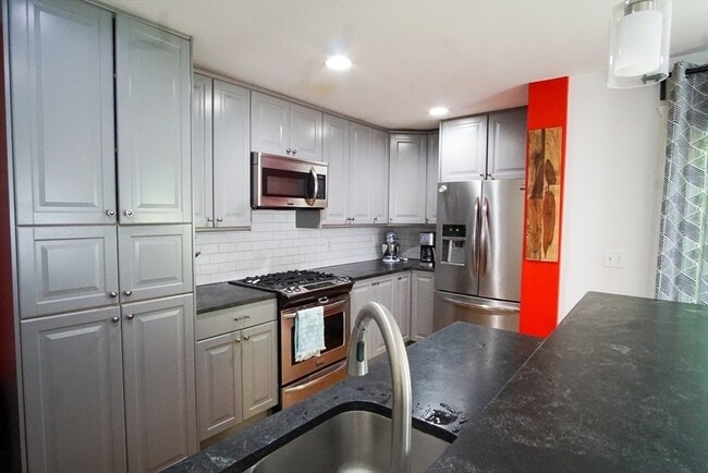 20 Potomac St in Boston, MA - Building Photo - Building Photo