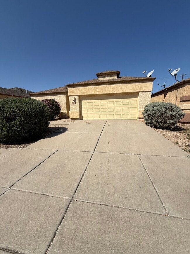 6694 S Avenida Santa Carolina in Tucson, AZ - Building Photo - Building Photo