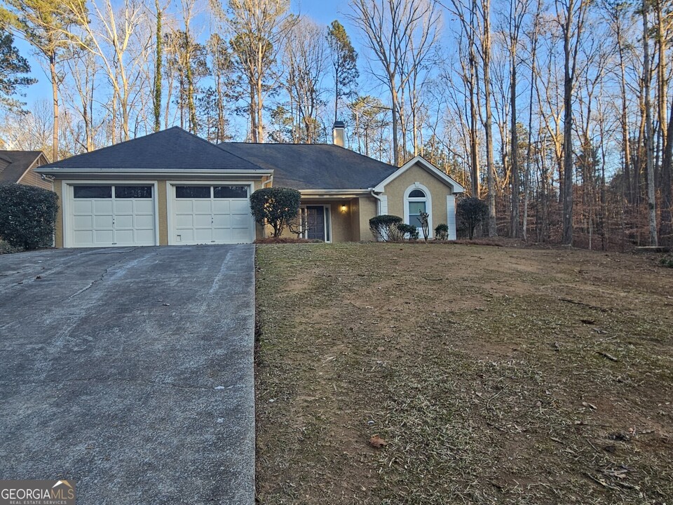 1032 Plantation Blvd SE in Conyers, GA - Building Photo