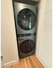 4083 SW Dickinson St in Portland, OR - Building Photo - Building Photo