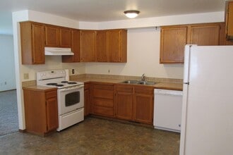 482-496 W Victoria Ave in Burlington, WA - Foto de edificio - Building Photo