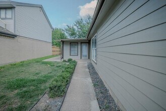 3411 Hollandale Dr in Houston, TX - Building Photo - Building Photo