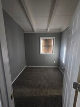 500 St Barbara Ln in Sauget, IL - Building Photo - Building Photo