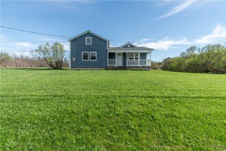 14530 Dodge Ave in Sackets Harbor, NY - Building Photo - Building Photo