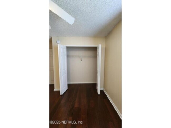 property at 256 Southlake Dr