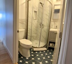 681 40th Ave, Unit Furnished 4 bedrooms 3 baths 2nd Floor flat in San Francisco, CA - Building Photo - Building Photo