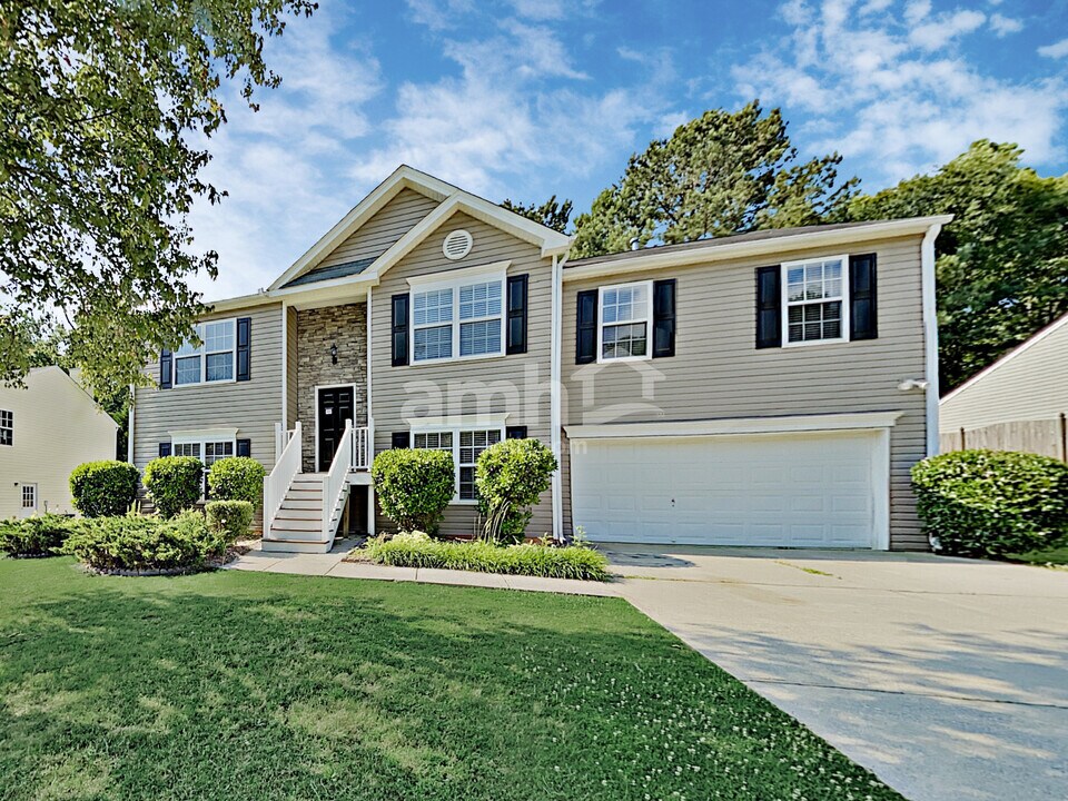 78 Red Maple Way in Dallas, GA - Building Photo