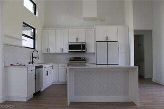 4607 NW 31st Terrace in Cape Coral, FL - Building Photo - Building Photo