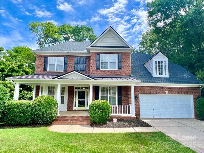 property at 811 Deercross Ln