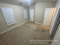 3158 Panthers Trce photo'