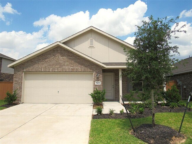 property at 5202 Sunvalley Bend Dr
