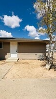128 Skyline Dr in Rock Springs, WY - Building Photo