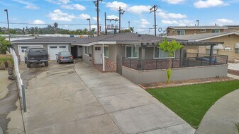 16223 Haldane St in Whittier, CA - Building Photo