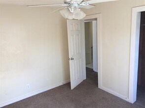 625 Holmes Ave in Daytona Beach, FL - Building Photo - Building Photo