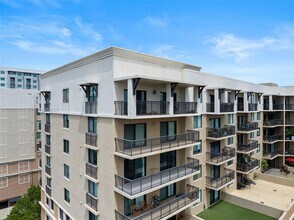 3530 SW 22nd St in Miami, FL - Building Photo - Building Photo
