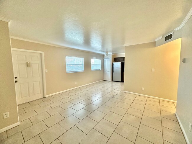 4749 Orange Grove Blvd in North Fort Myers, FL - Building Photo - Building Photo