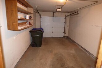 36 Butternut Ln in Rocky Hill, CT - Building Photo - Building Photo