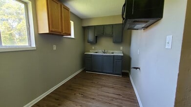 1024 S Wellington St in Memphis, TN - Building Photo - Building Photo