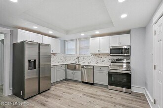 2142 Park St in Jacksonville, FL - Building Photo - Building Photo