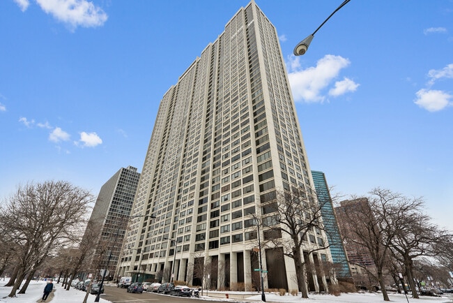 property at 2800 N Lake Shore Dr